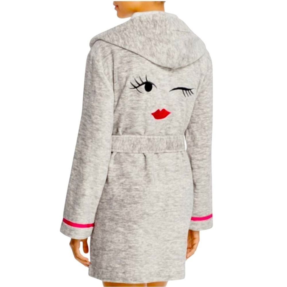 Kate Spade New York Plush Wink Design Gray